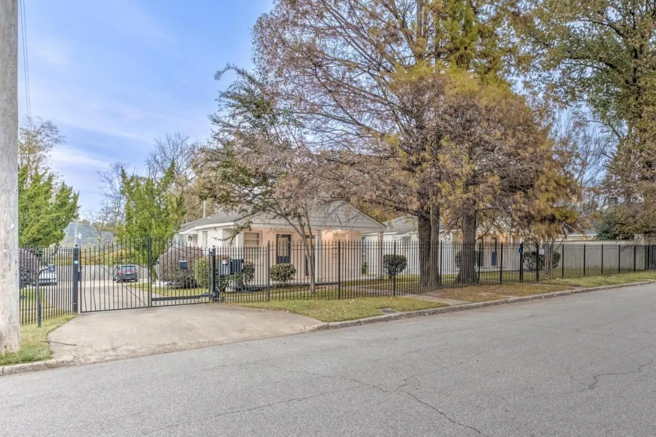 Gated Cottage Walking Distance To Overton Square メンフィス 0*,
